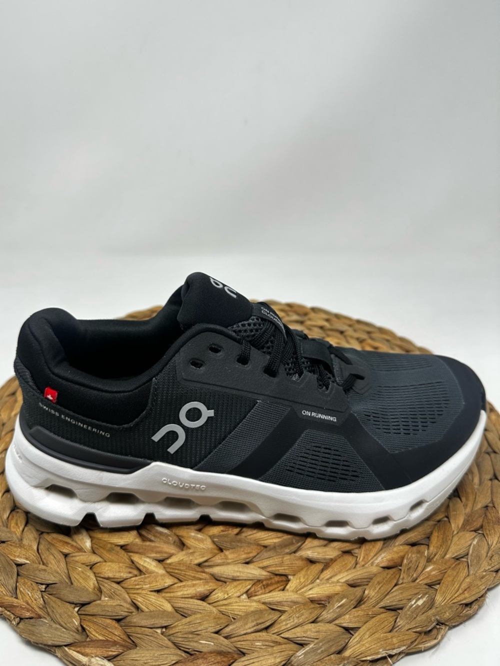 ON Running Cloudrunner 2 Running Shoes Eclipse Black Size 7.5 Women's
